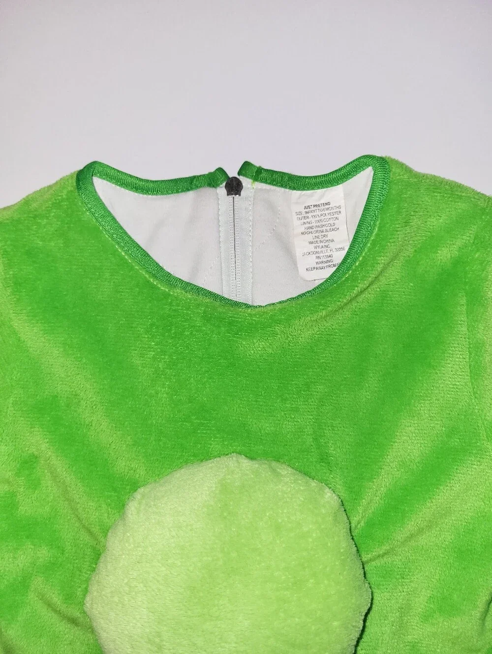 NWOT Baby Green Plush Bunting Pea Pod Costume Halloween 0-6 Months Unisex Infant